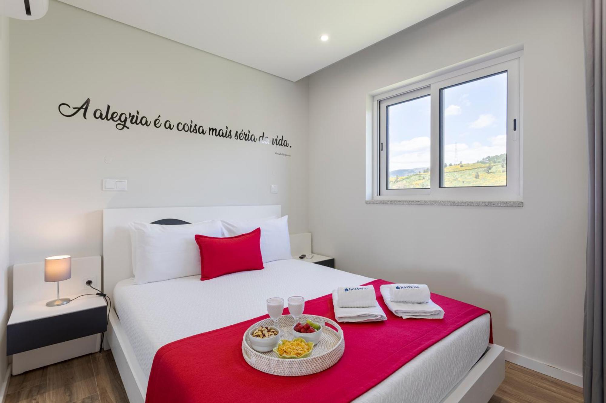Spacious Villa Pool & Douro View By Host Wise Santa Marinha do Zezere Экстерьер фото