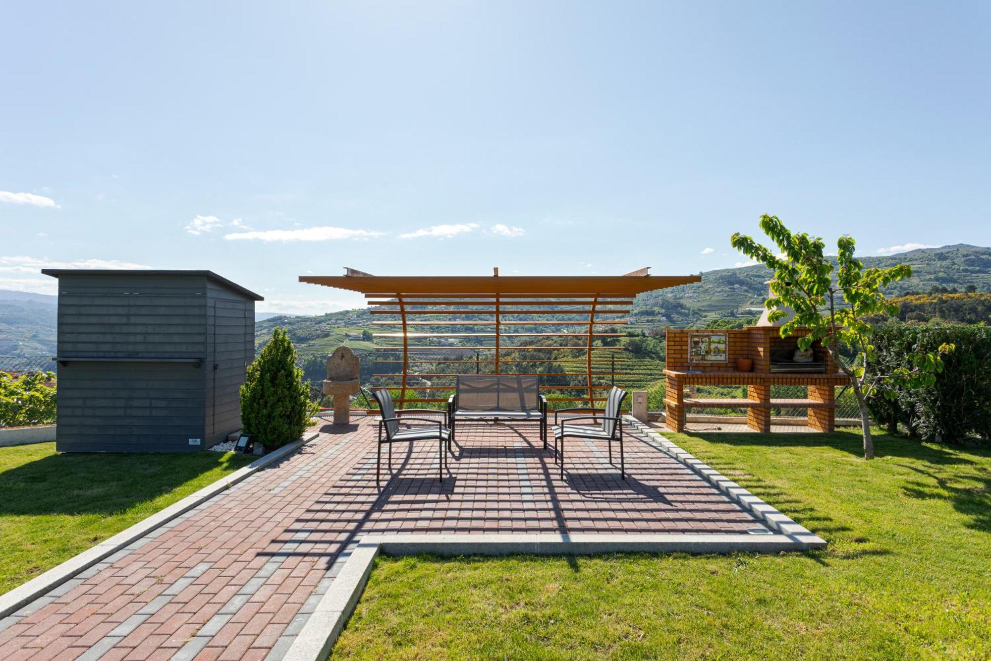 Spacious Villa Pool & Douro View By Host Wise Santa Marinha do Zezere Экстерьер фото