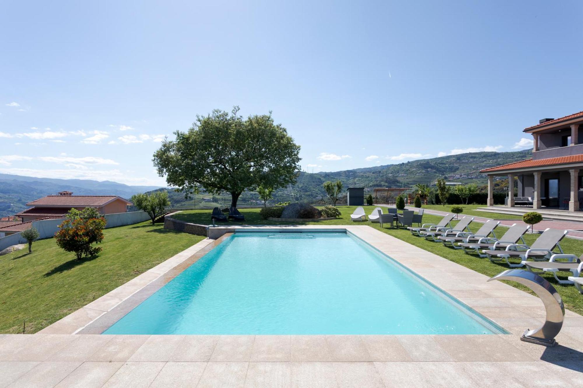 Spacious Villa Pool & Douro View By Host Wise Santa Marinha do Zezere Экстерьер фото