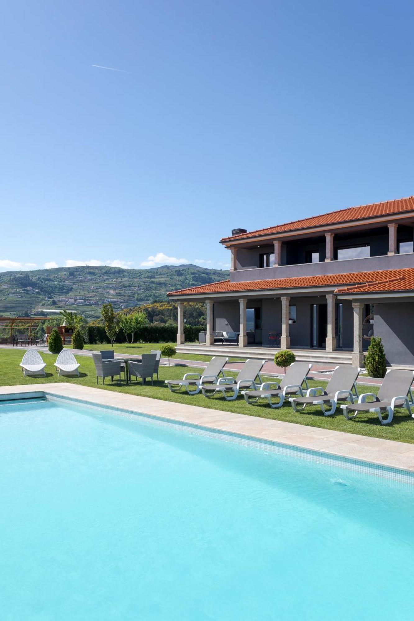 Spacious Villa Pool & Douro View By Host Wise Santa Marinha do Zezere Экстерьер фото